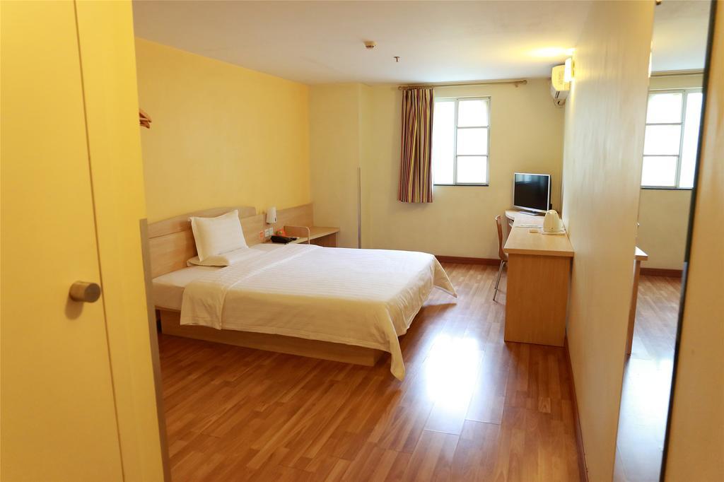 7Days Inn Qingdao Haiyunan Xinglong Road Pokój zdjęcie